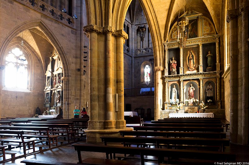 20160602_165831 D4S.jpg - Church interior, Getaria